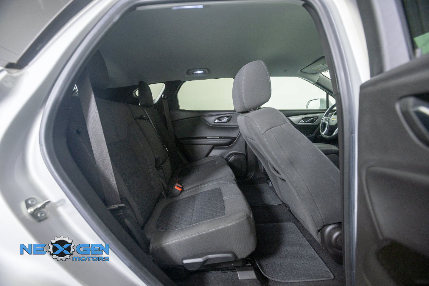 Used 2019 Chevrolet Blazer LT AWD/4WD image 36