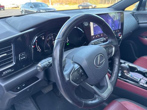 Used 2022 Lexus NX 350h 350h Luxury image 16