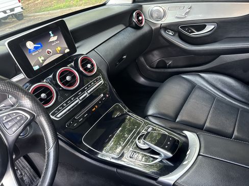 Used 2016 Mercedes-Benz C 300 4MATIC Sedan image 26