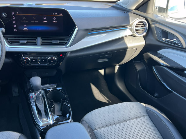 Certified 2026 Chevrolet Trax LT FWD image 29