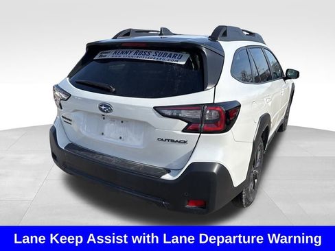 Used 2025 Subaru Outback Onyx Edition image 7