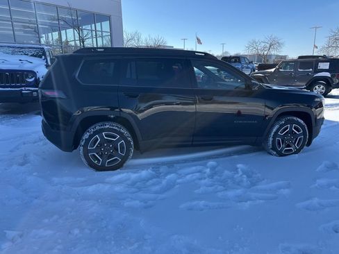 New 2026 Jeep Cherokee Limited image 33