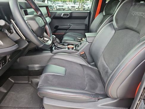 Used 2025 Ford Bronco Raptor AWD/4WD image 19