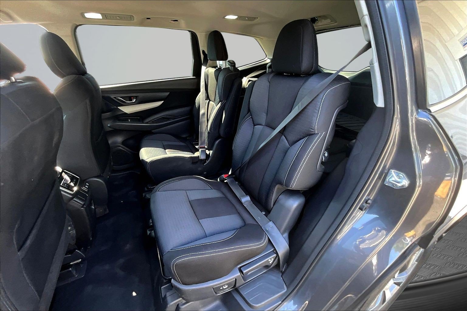 Used 2021 Subaru Ascent Premium w/ Convenience Package AWD/4WD image 22