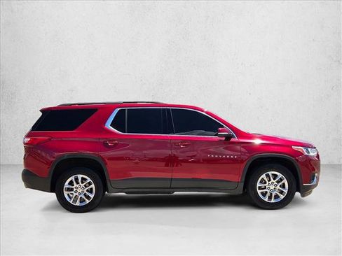 Used 2021 Chevrolet Traverse LT FWD image 4