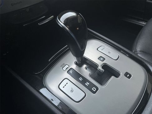 Used 2014 Hyundai Genesis 3.8 image 18