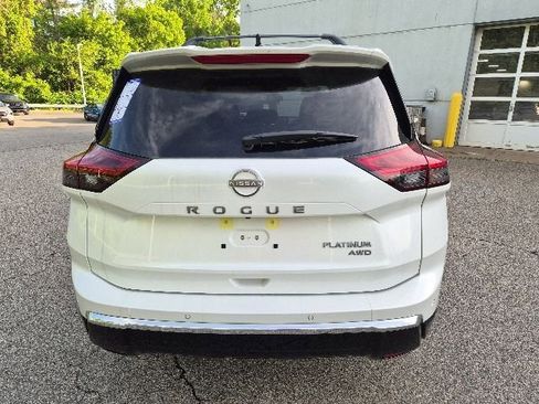 New 2026 Nissan Rogue Platinum AWD/4WD image 7