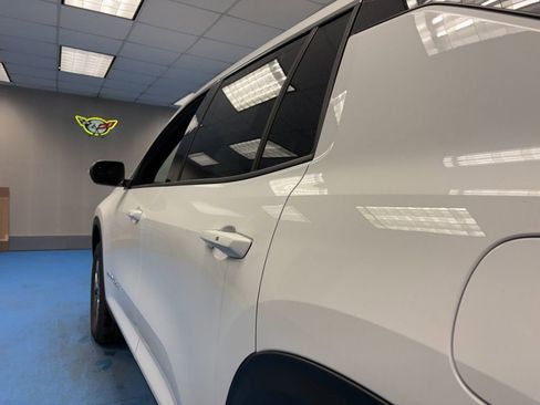 New 2026 Chevrolet Traverse LT w/ LPO, Floor Liner Package image 18