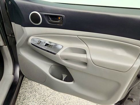 Used 2013 Toyota Tacoma 2WD Access Cab w/ SR5 Pkg image 25