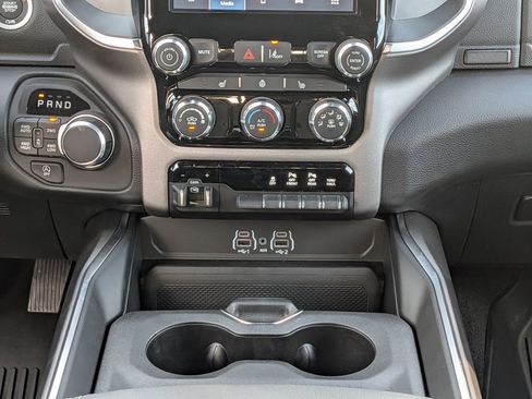 New 2026 RAM 1500 4x4 Crew Cab image 23