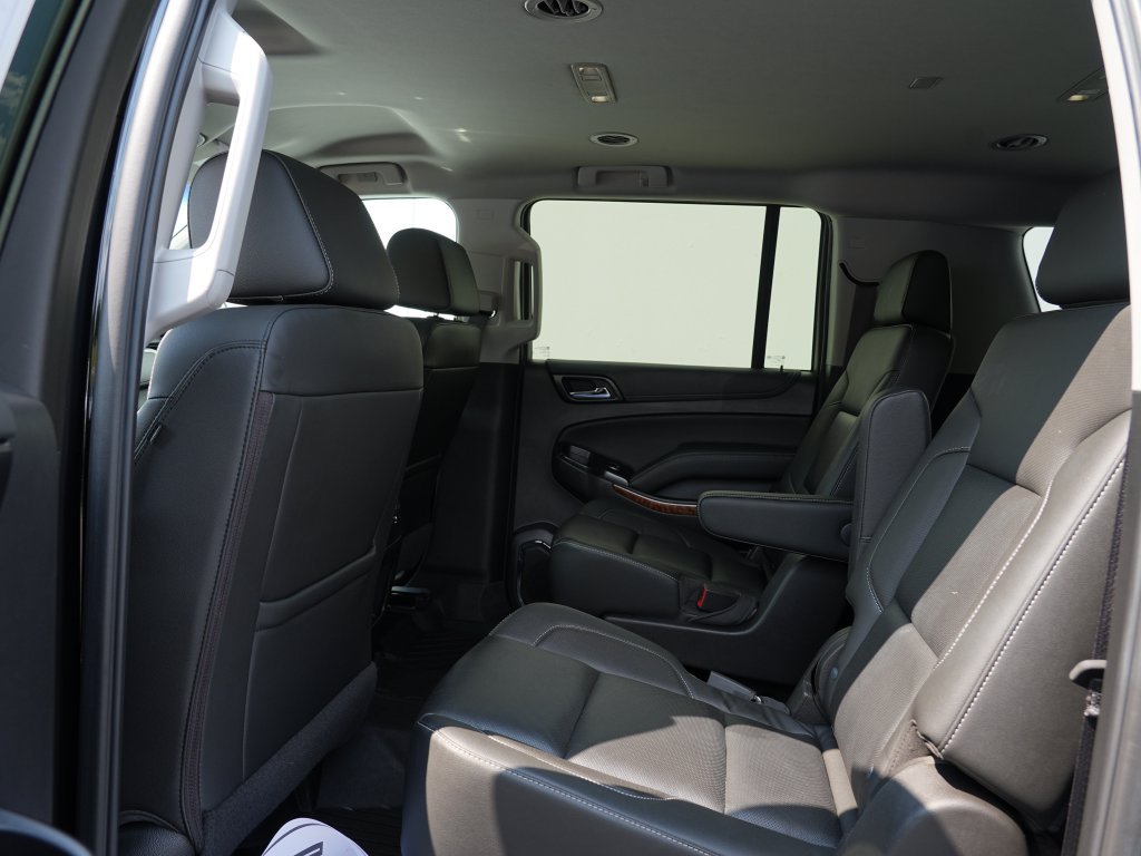 Certified 2020 Chevrolet Suburban Premier w/ RST 6.2L Performance Edition AWD/4WD image 19