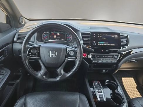 Used 2020 Honda Passport Touring image 14