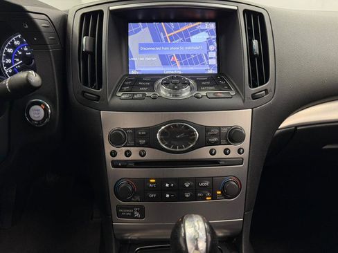 Used 2011 INFINITI G37 4dr x AWD w/ Premium Pkg image 45