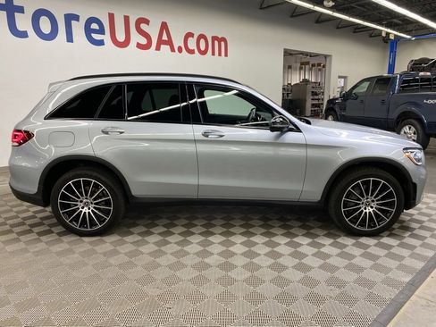 Used 2021 Mercedes-Benz GLC 300 4MATIC image 7