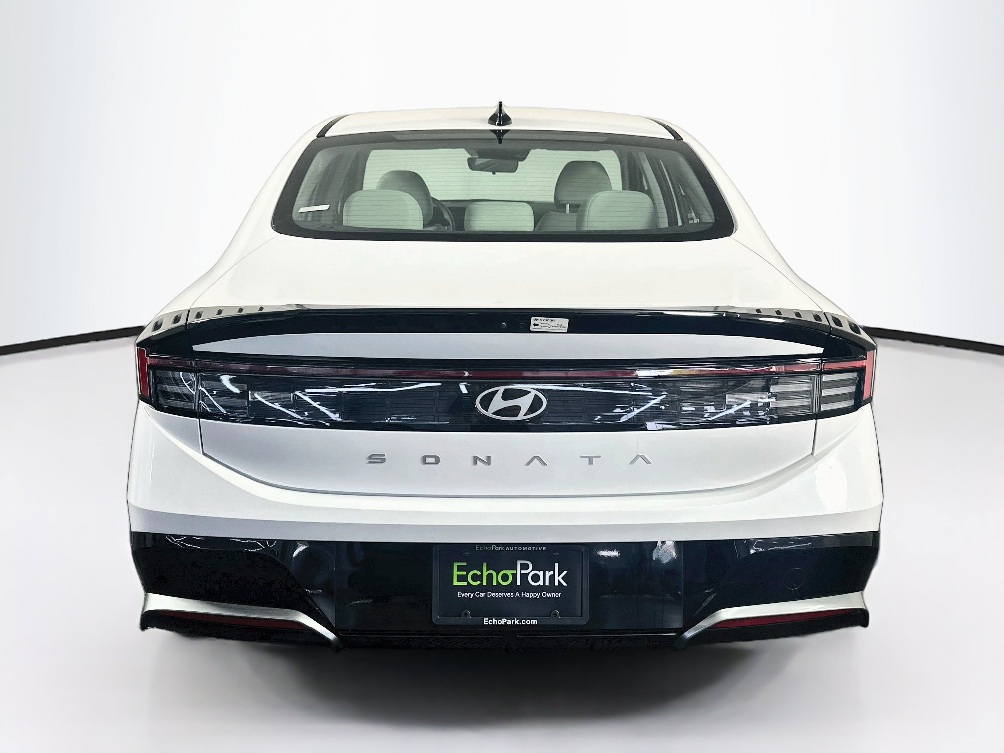 Used 2025 Hyundai Sonata SEL FWD image 7