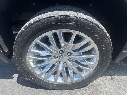 Used 2019 GMC Sierra 1500 Denali w/ Denali Ultimate Package AWD/4WD image 13