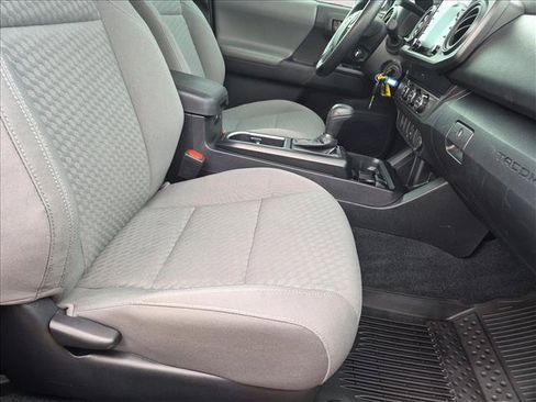 Used 2023 Toyota Tacoma SR w/ SR Convenience Package RWD image 18
