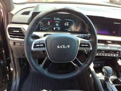 Used 2025 Kia Telluride EX X-Line AWD/4WD image 7