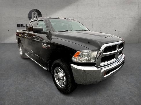 Used 2018 RAM 2500 Tradesman w/ Chrome Appearance Group image 3