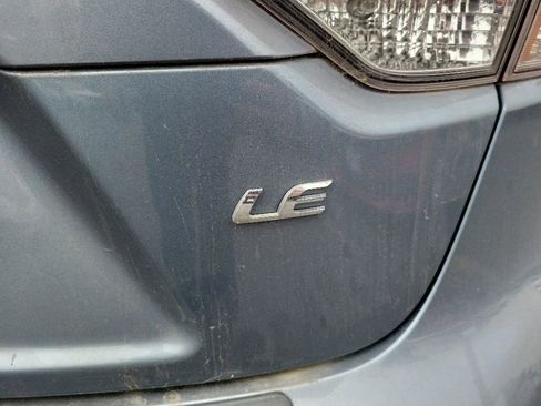 Used 2020 Toyota Corolla LE w/ Carpet Mat Package (TMS) FWD image 11