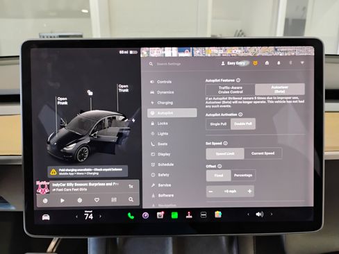 Used 2021 Tesla Model Y 2WD image 23