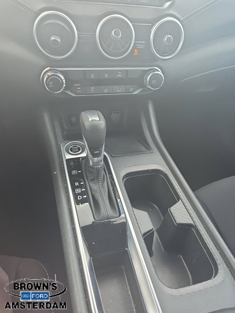 Used 2025 Nissan Sentra SV FWD image 12