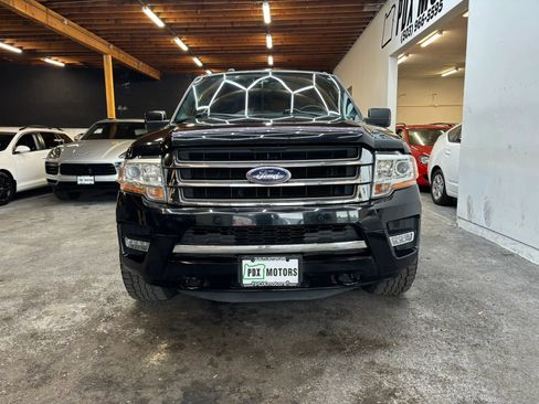 Used 2017 Ford Expedition EL Limited AWD/4WD image 3