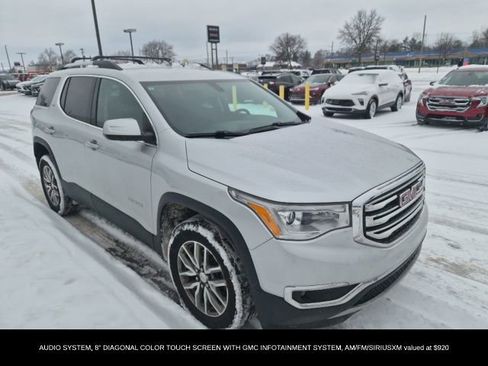 Used 2018 GMC Acadia SLE image 3