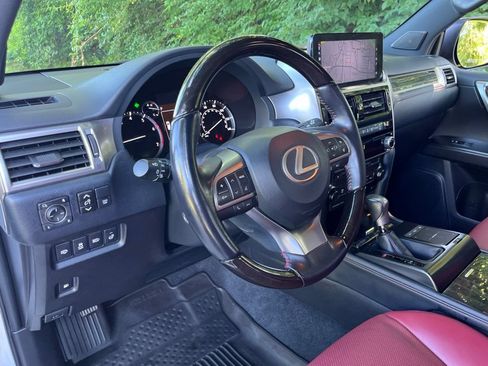 Used 2023 Lexus GX 460 Premium w/ Accessory Package AWD/4WD image 55