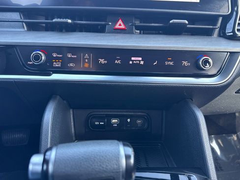 Used 2023 Kia Sportage X-Line w/ X-Line Premium Package image 21
