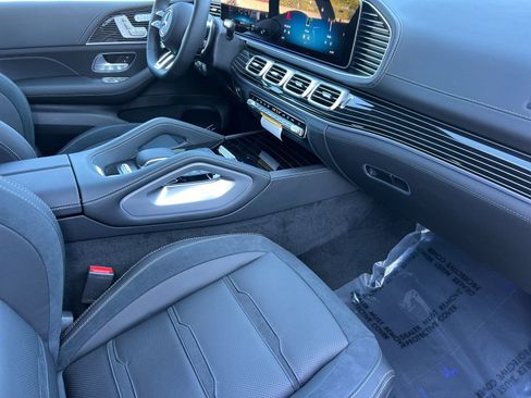 New 2026 Mercedes-Benz GLE 53 AMG 4MATIC image 18