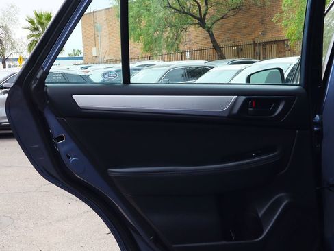 Used 2018 Subaru Outback 2.5i image 32