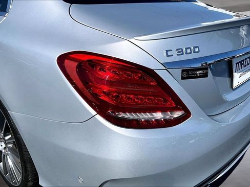 Used 2018 Mercedes-Benz C 300 4MATIC Sedan image 30