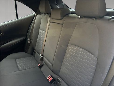Used 2022 Toyota Corolla SE image 16