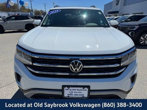 Used 2023 Volkswagen Atlas SE w/ Panoramic Sunroof Package AWD/4WD image 2