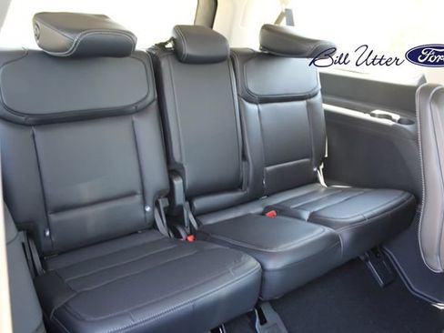 New 2027 Ford Expedition Max Platinum w/ Driver's Package RWD image 10