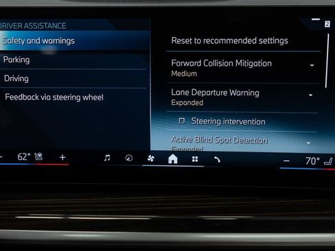 Used 2026 BMW X7 xDrive40i AWD/4WD image 39