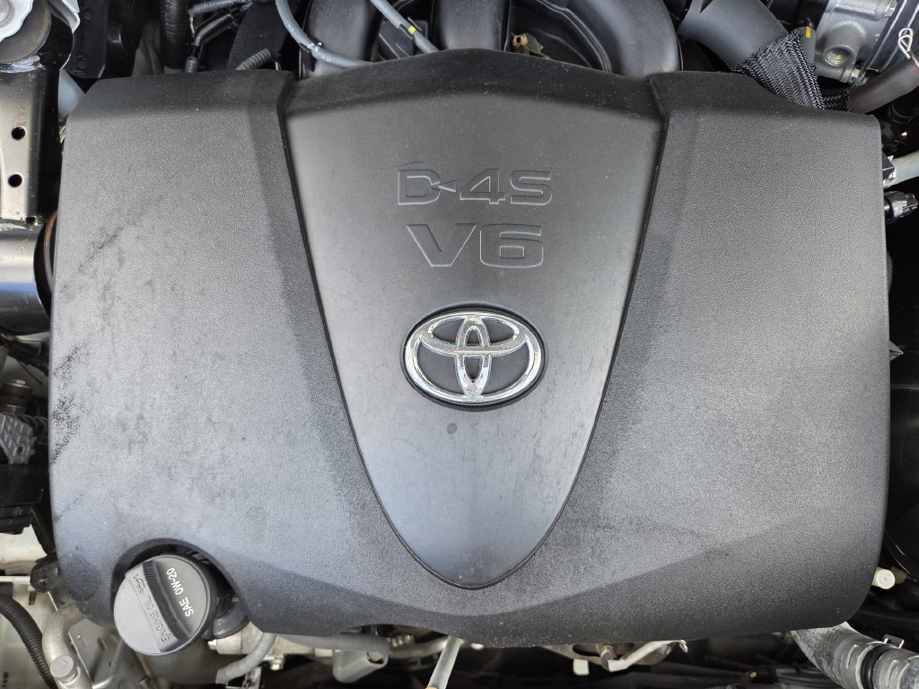 Used 2018 Toyota Highlander XLE FWD image 34