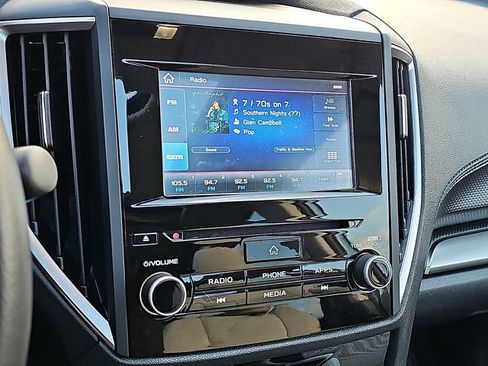 Used 2022 Subaru Forester Premium image 18