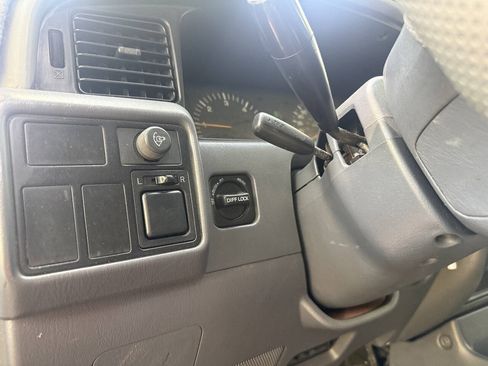 Used 1996 Toyota Land Cruiser AWD/4WD image 41