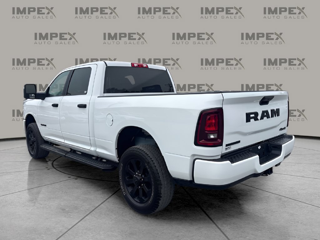Used 2025 RAM 2500 Big Horn AWD/4WD image 3