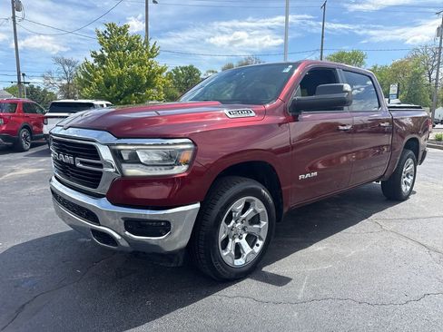 Used 2019 RAM 1500 Big Horn AWD/4WD image 2