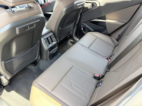 Used 2026 BMW X3 xDrive30i w/ Convenience Package AWD/4WD image 17