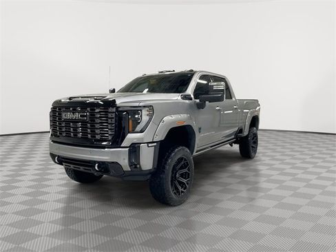 Certified 2025 GMC Sierra 2500 Denali Ultimate image 4