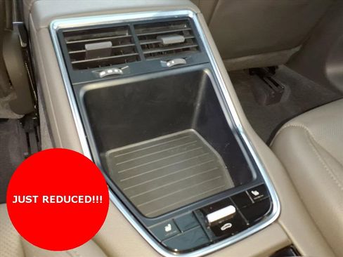 Used 2018 Porsche Panamera 4 image 13