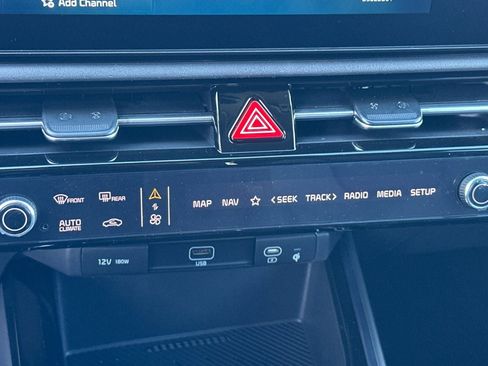 New 2026 Kia Niro Wind image 20