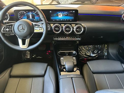 Used 2023 Mercedes-Benz CLA 250 image 20
