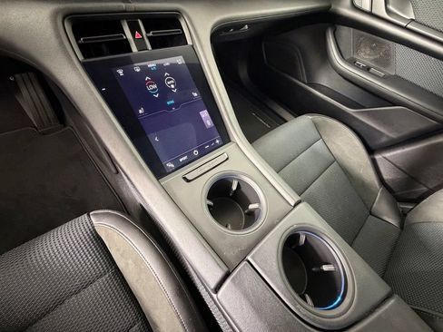 Certified 2022 Porsche Taycan RWD image 32