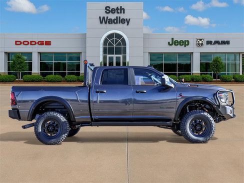 New 2025 RAM 2500 Big Horn image 8