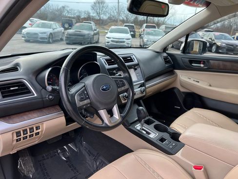 Used 2016 Subaru Outback 2.5i Limited image 14